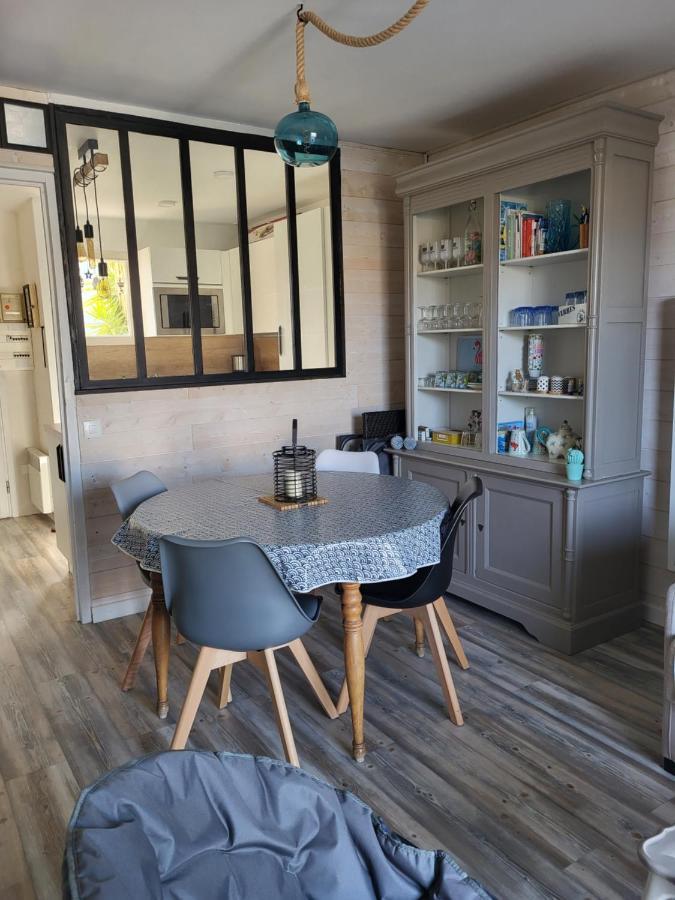 Villa Aux Capellans Sur La Marina Pour 4 Personnes - Vue Marina - Parking - Plage A 5 Min A Pied Saint-Cyprien  Exteriör bild