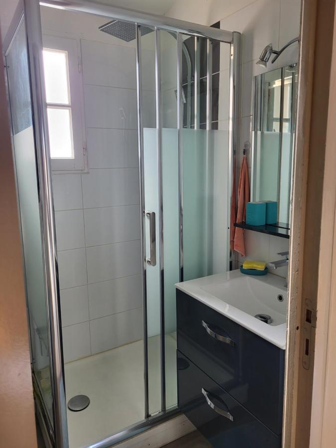 Villa Aux Capellans Sur La Marina Pour 4 Personnes - Vue Marina - Parking - Plage A 5 Min A Pied Saint-Cyprien  Exteriör bild